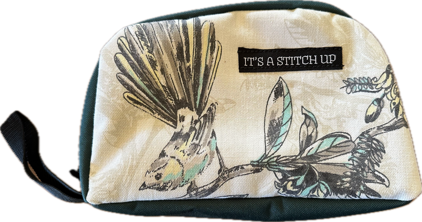 Accessories/toiletries bag