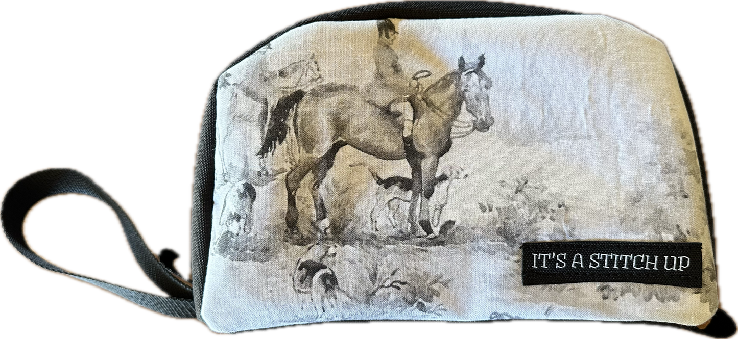 Accessories/toiletries bag